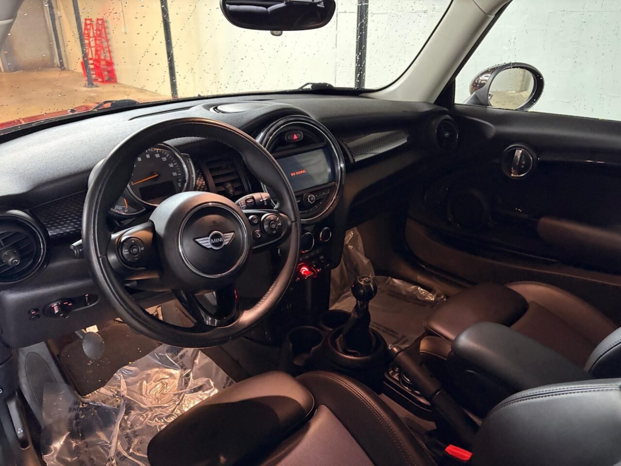 WMWXP7C57J2C62520 photo 5