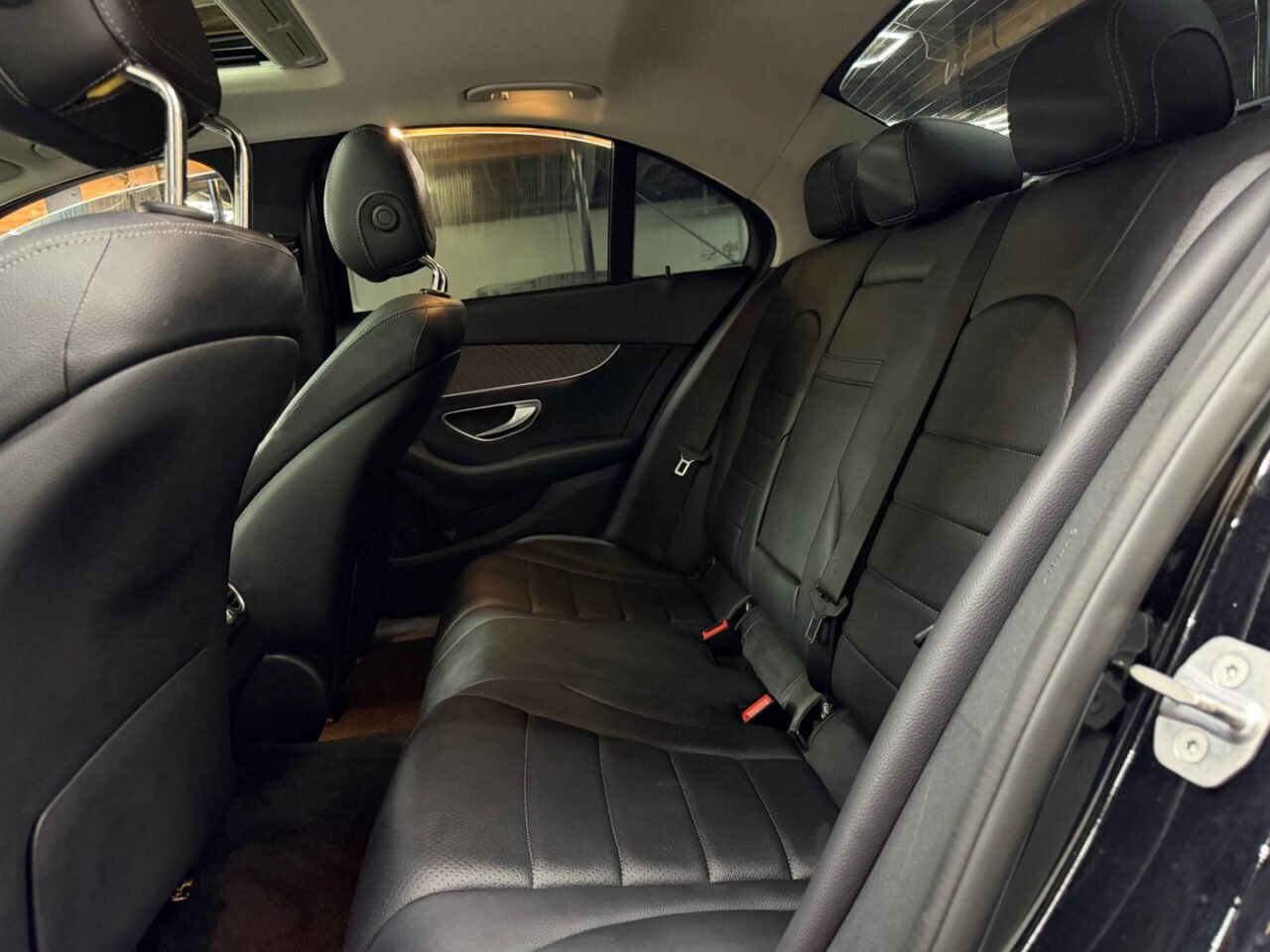 2019 Mercedes-Benz C300 4Matic — foto 9